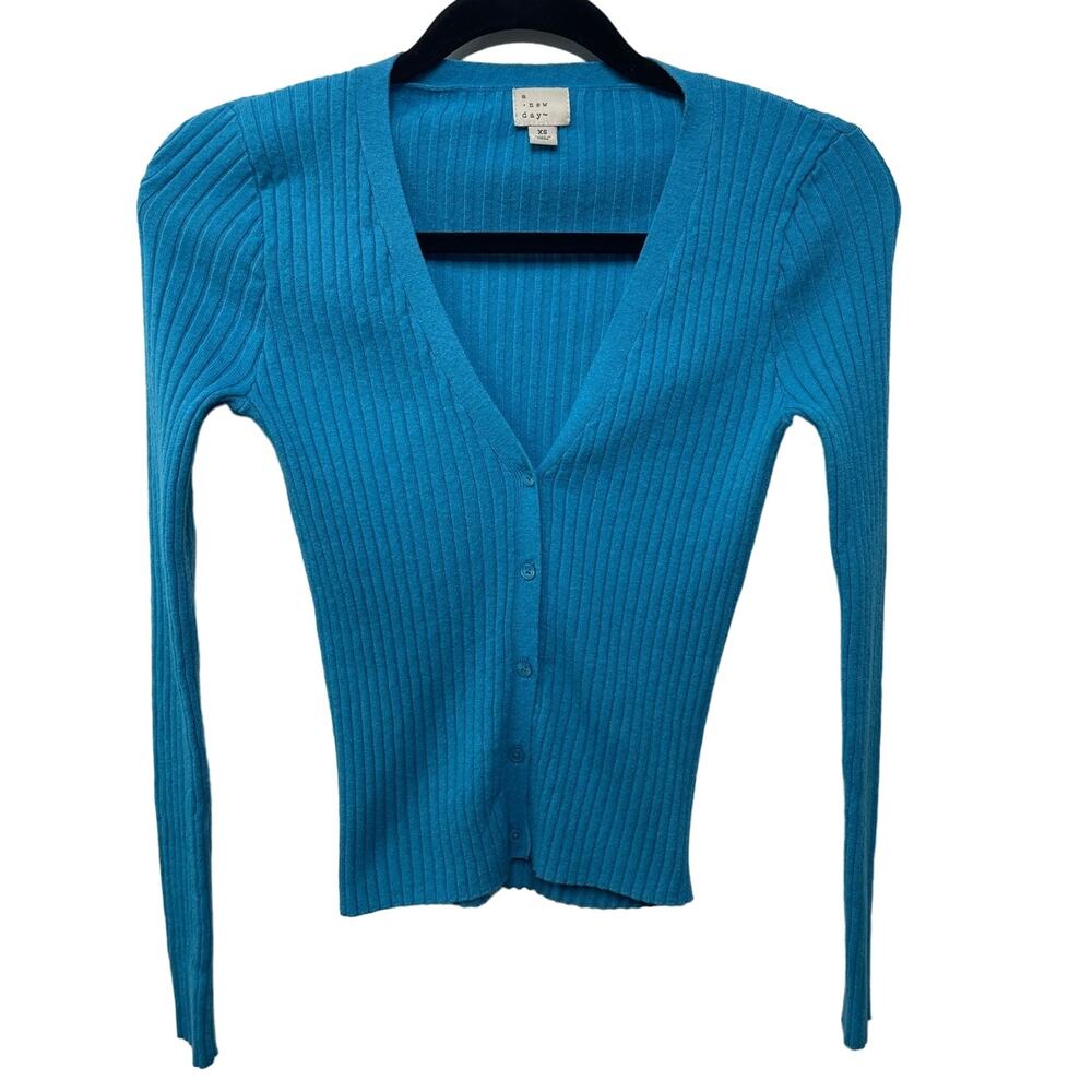 A New Day Button Front Ribbed Cardigan Sweater Long Sleeve V-Neck Blue Womens XS